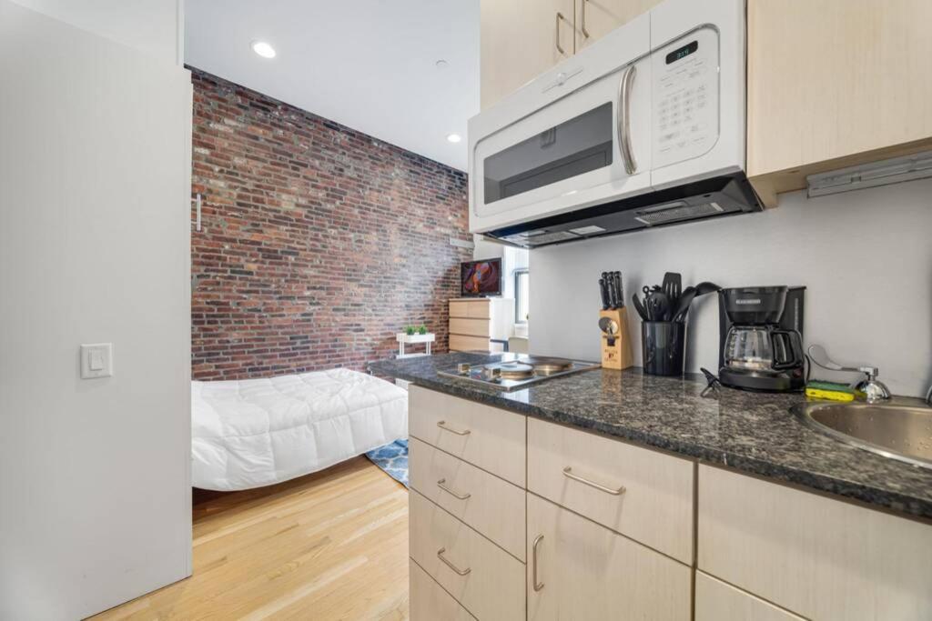 Simple Furnished Studio In The Heart Of Boston Dış mekan fotoğraf